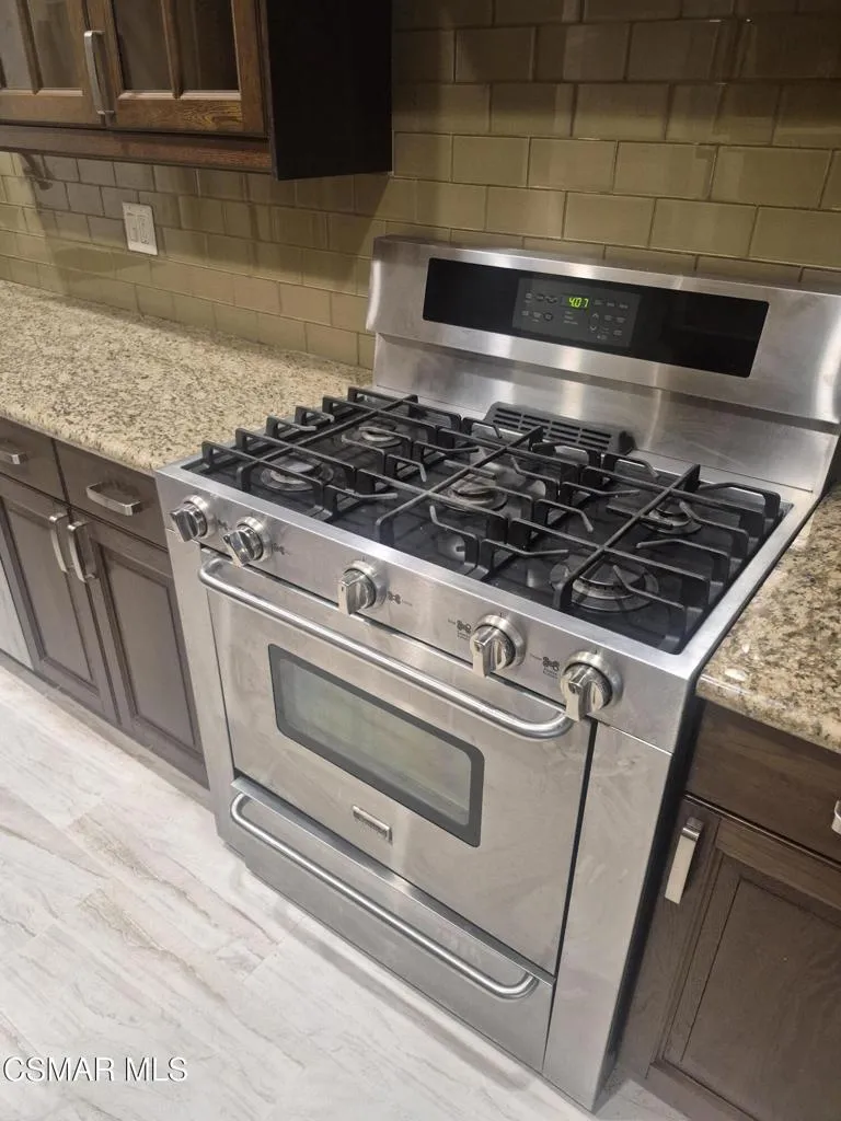 14506 Benefit Street #104 Sherman Oaks, CA 91403