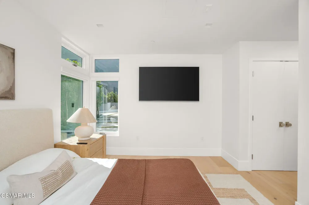 5924 Paseo Canyon Drive Malibu, CA 90265