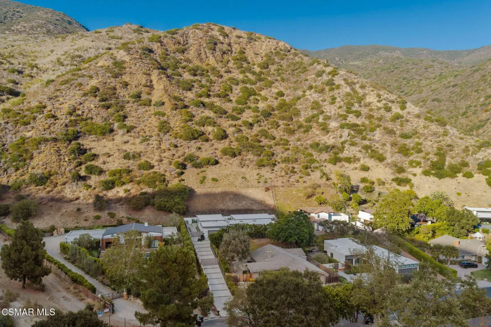 5924 Paseo Canyon Drive Malibu, CA 90265