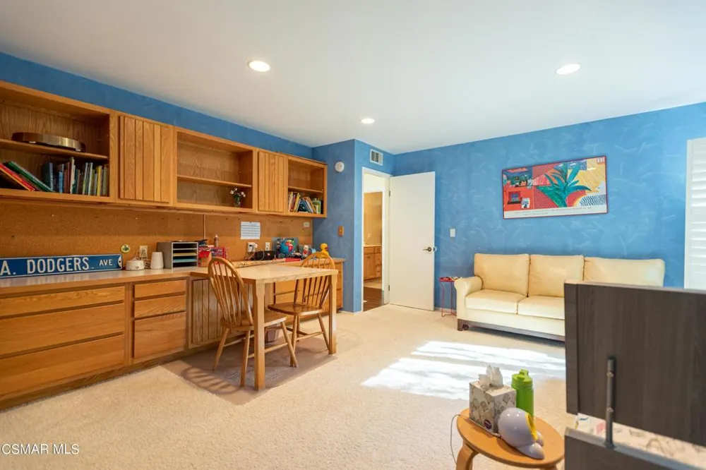 1504 Folkestone Terrace Westlake Village, CA 91361
