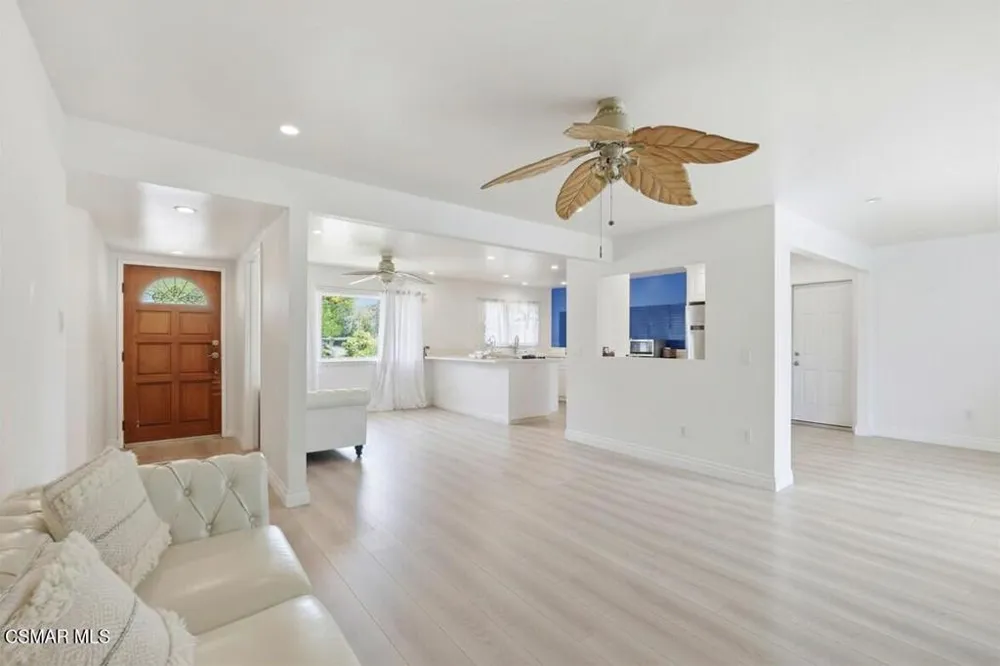 3448 Big Springs Avenue Simi Valley, CA 93063