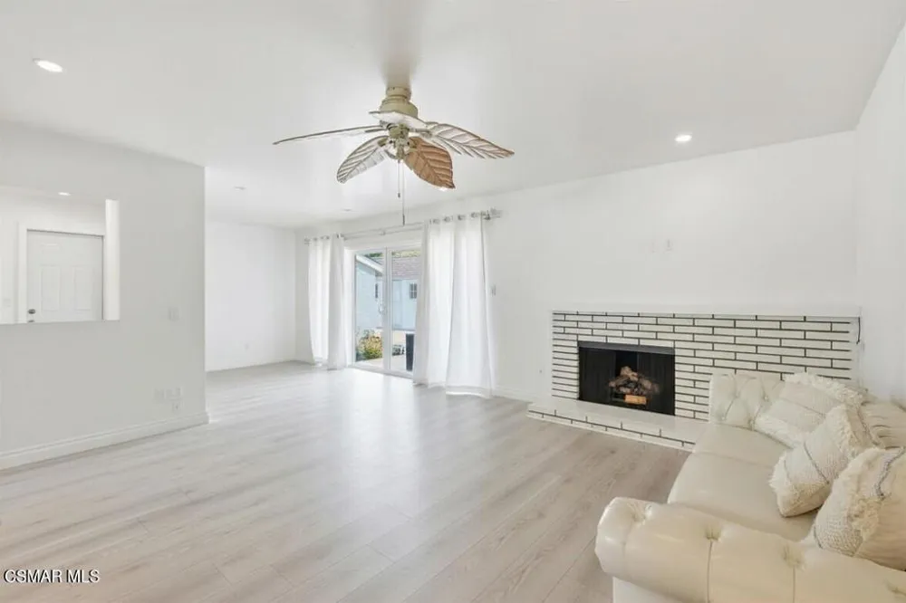 3448 Big Springs Avenue Simi Valley, CA 93063