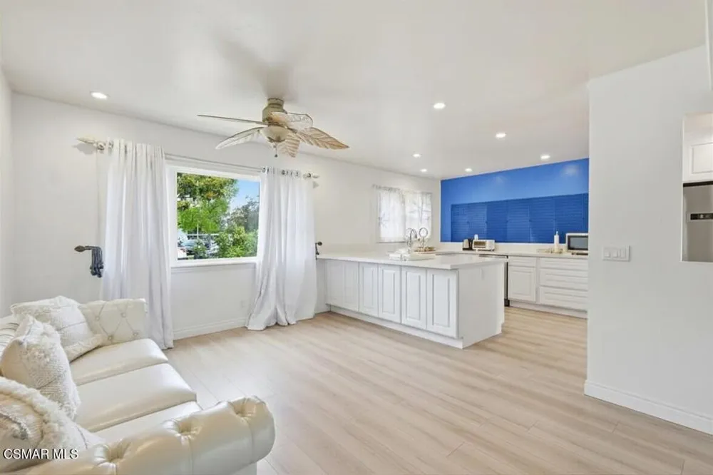 3448 Big Springs Avenue Simi Valley, CA 93063