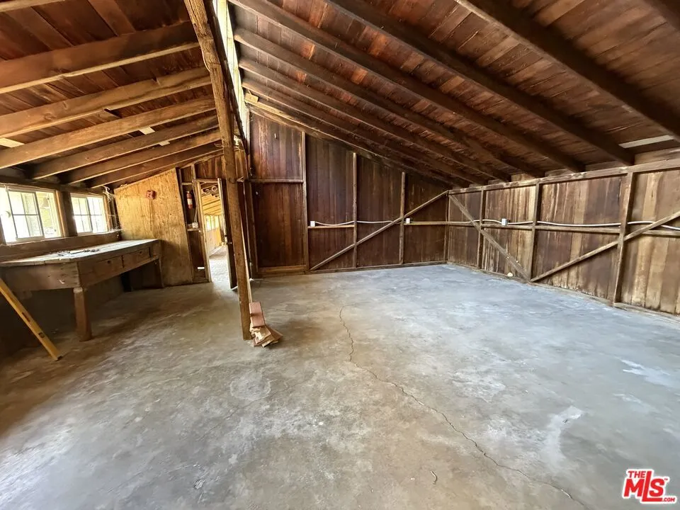 9029 Wildwood Avenue Sun Valley, CA 91352