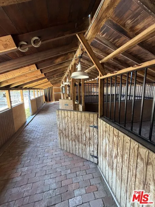 9029 Wildwood Avenue Sun Valley, CA 91352