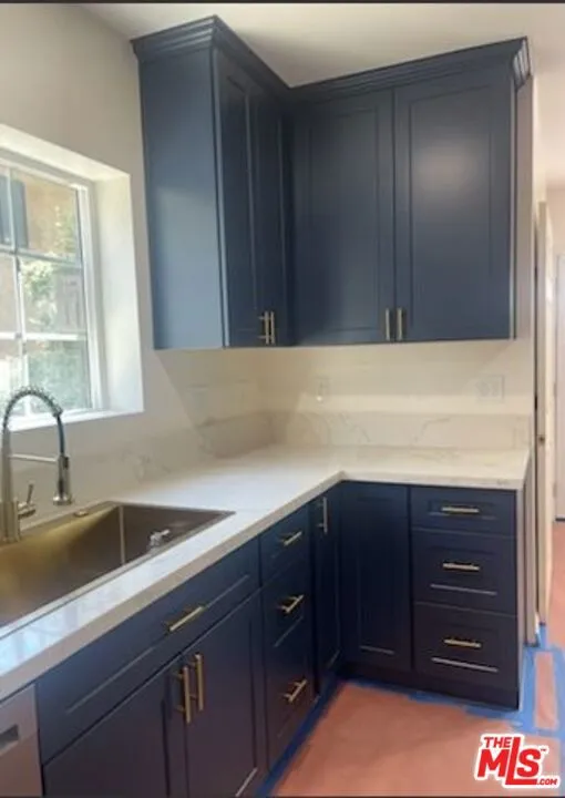 9029 Wildwood Avenue Sun Valley, CA 91352