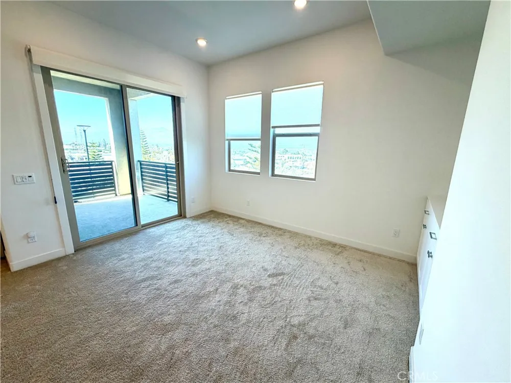 2048 Hollyleaf Montebello, CA 90640