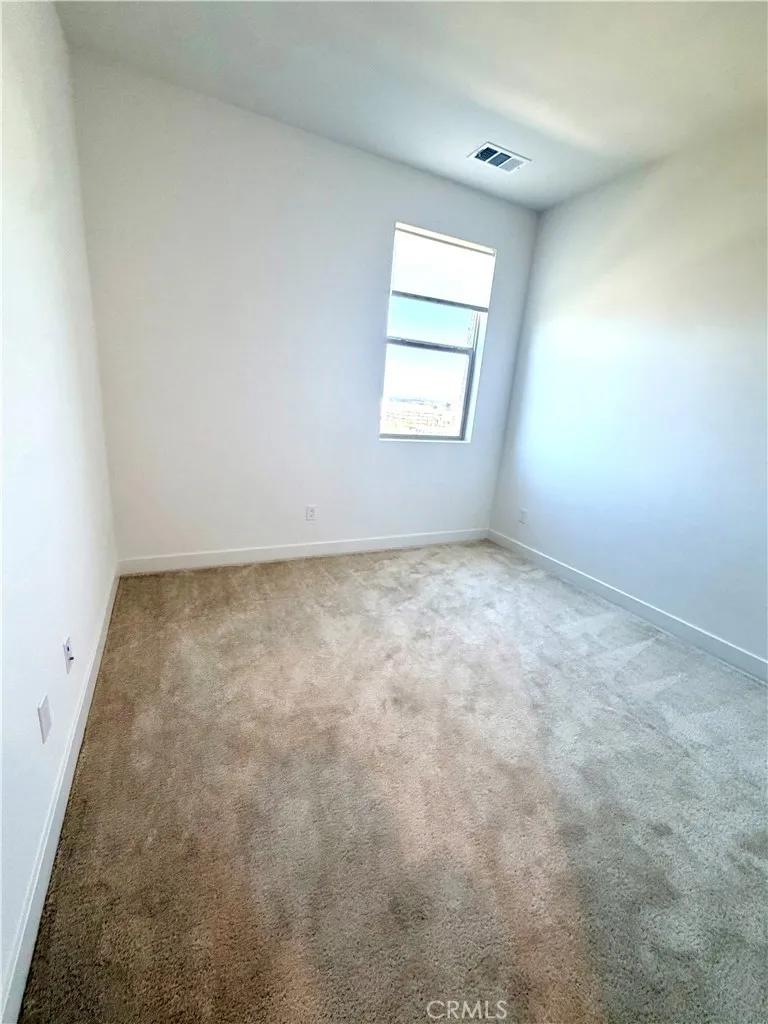 2048 Hollyleaf Montebello, CA 90640