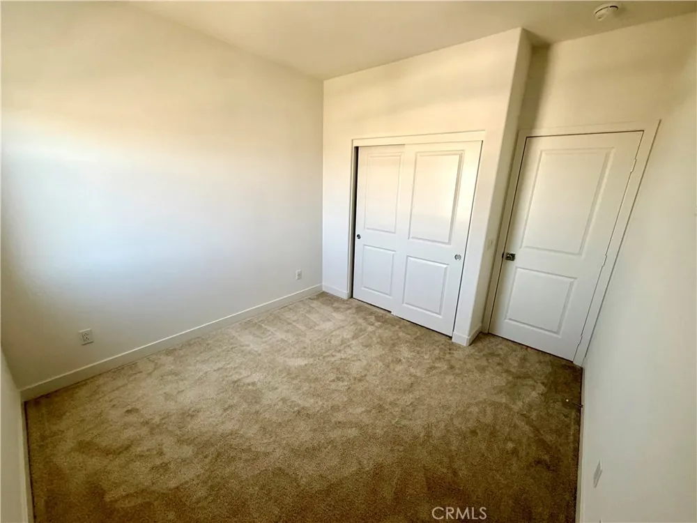 2048 Hollyleaf Montebello, CA 90640