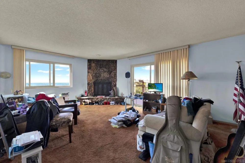 1659 Portola Ave Spring Valley, CA 91977