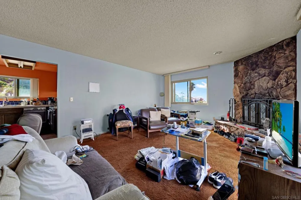 1659 Portola Ave Spring Valley, CA 91977
