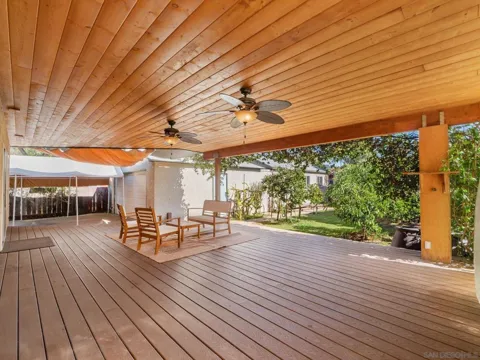171 Lindell Ave
