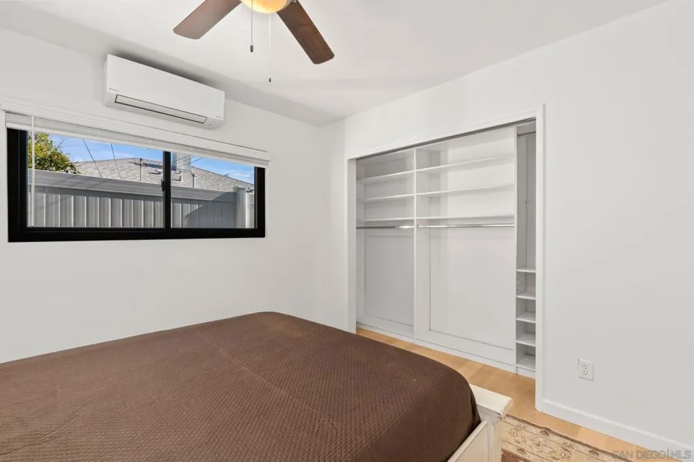 326 H Ave Coronado, CA 92118