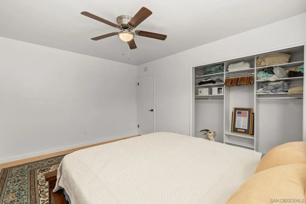 326 H Ave Coronado, CA 92118