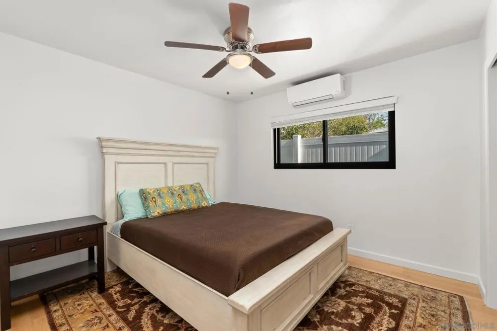 326 H Ave Coronado, CA 92118
