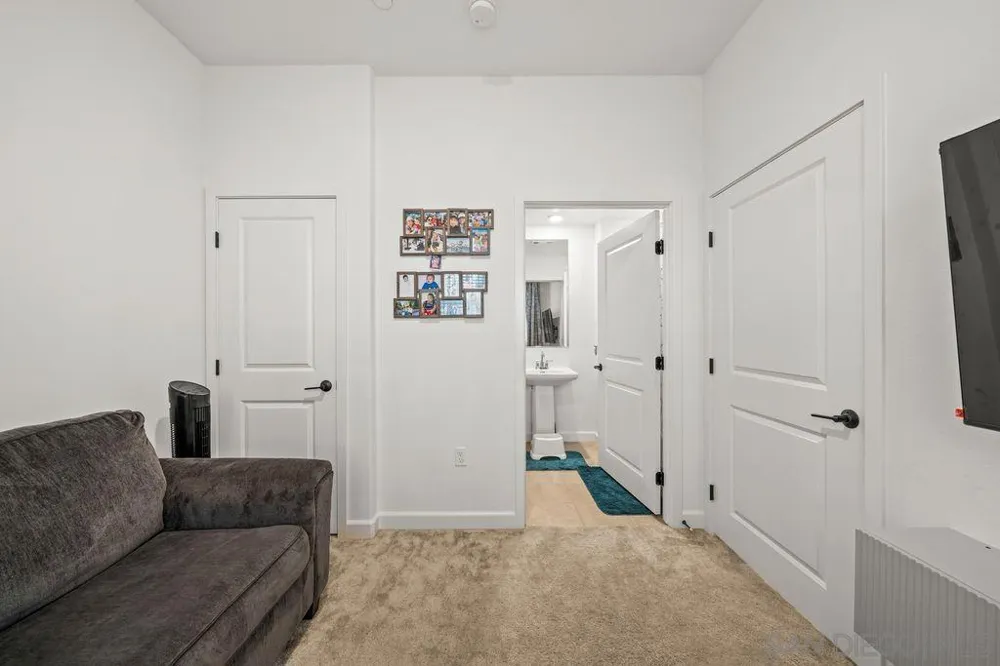 771 Abby Dr. ##4 Chula Vista, CA 91911