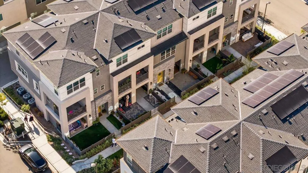 771 Abby Dr. ##4 Chula Vista, CA 91911