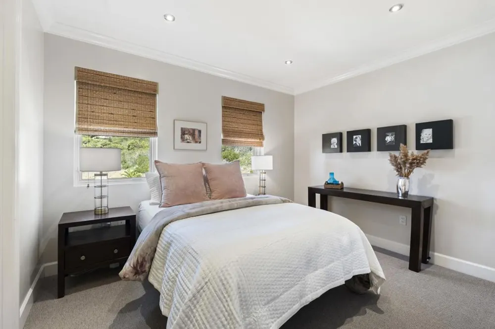 1010 Genter St #302 La Jolla, CA 92037