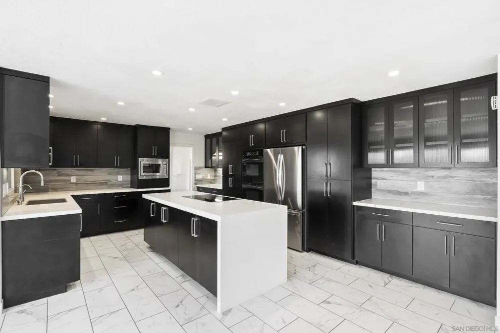 6518 Monte Fuego Rancho Santa Fe, CA 92067