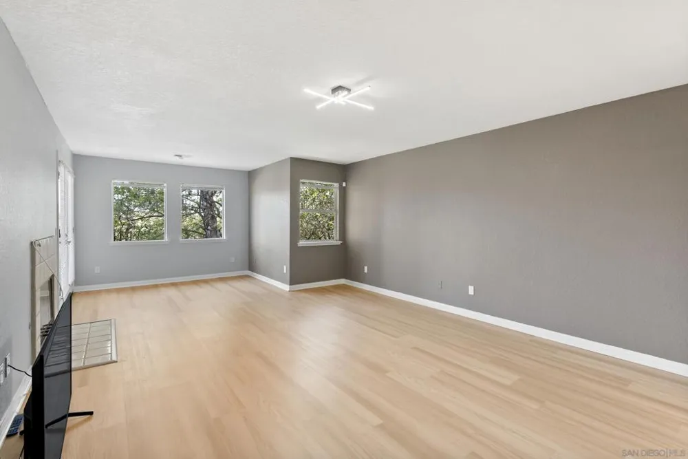 6518 Monte Fuego Rancho Santa Fe, CA 92067