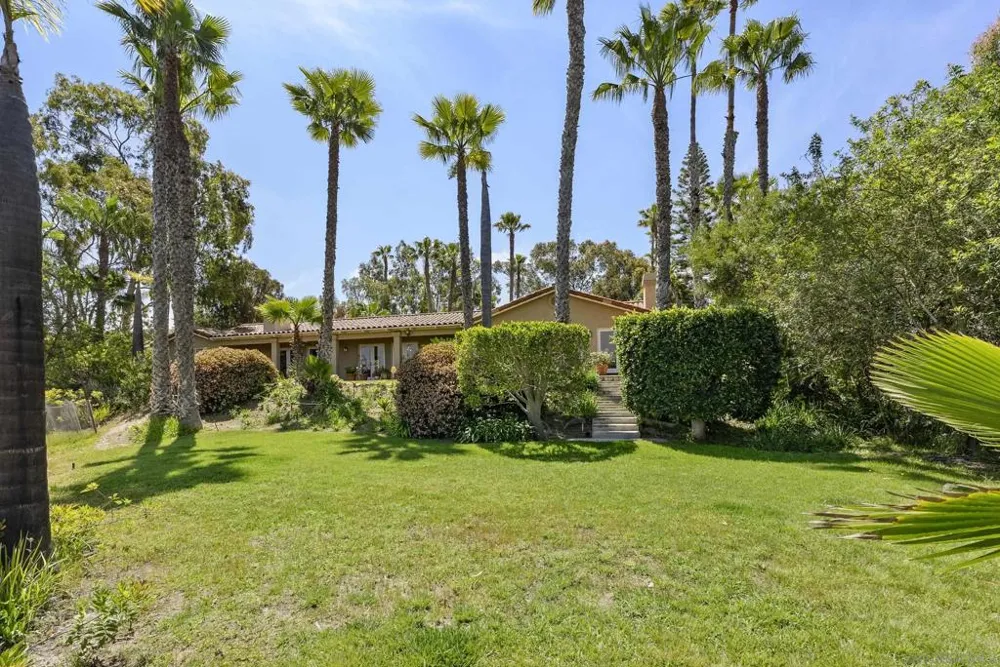 6518 Monte Fuego Rancho Santa Fe, CA 92067