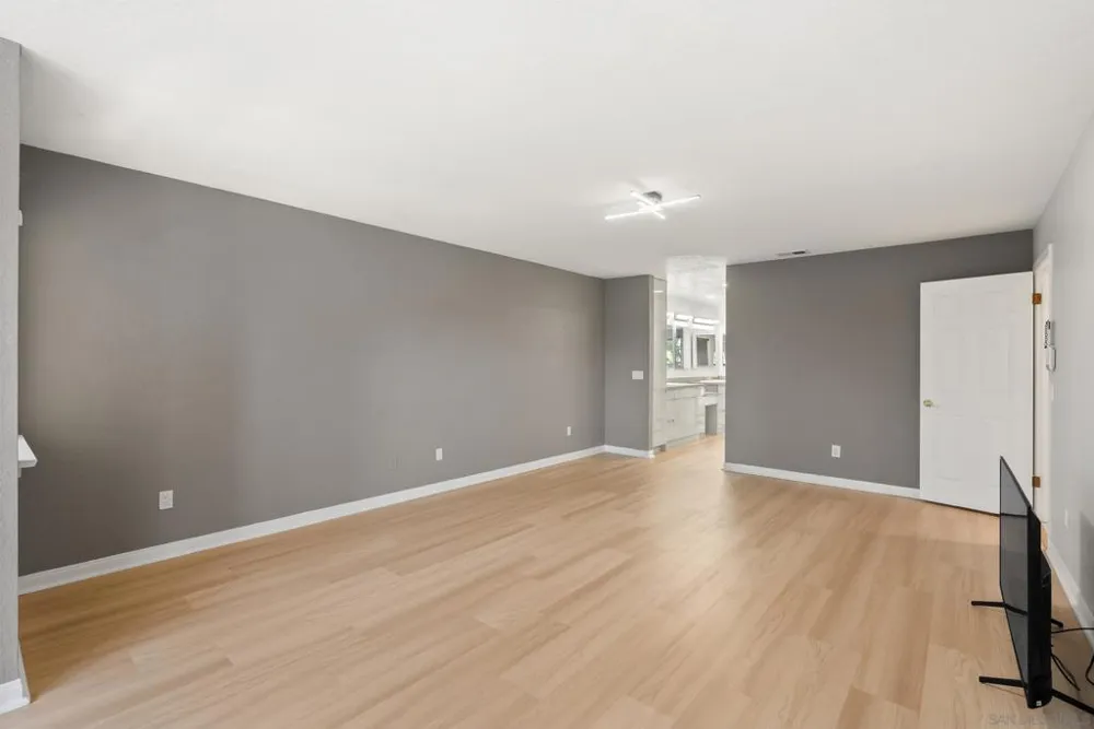 6518 Monte Fuego Rancho Santa Fe, CA 92067