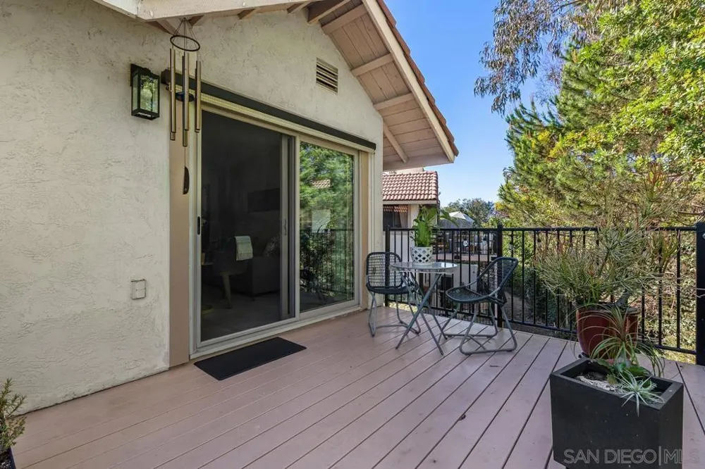 3152 Avenida Topanga Carlsbad, CA 92009