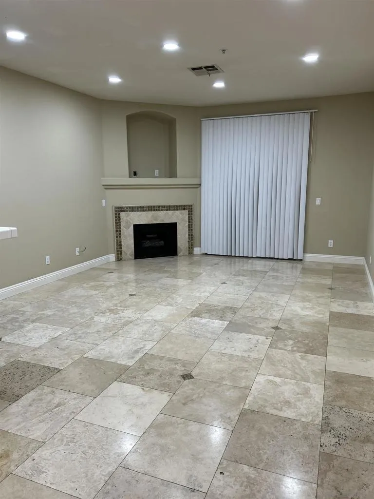 11422 Via Rancho San Diego #86 El Cajon, CA 92019