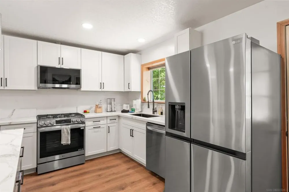651 Cienega Big Bear, CA 92315