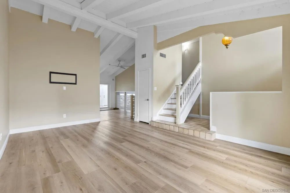 5346 Mount Alifan San Diego, CA 92111