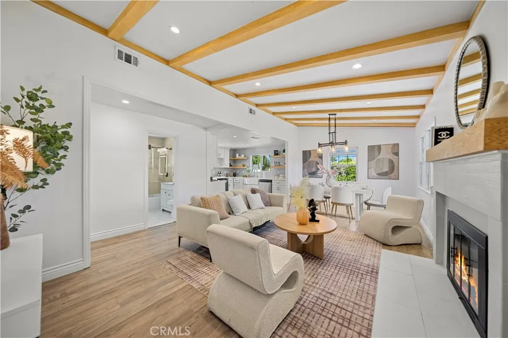 925 E Florence West Covina, CA 91790