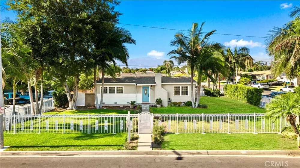 925 E Florence West Covina, CA 91790