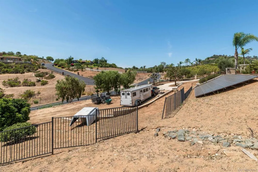 5148 Minneola Drive Fallbrook, CA 92028