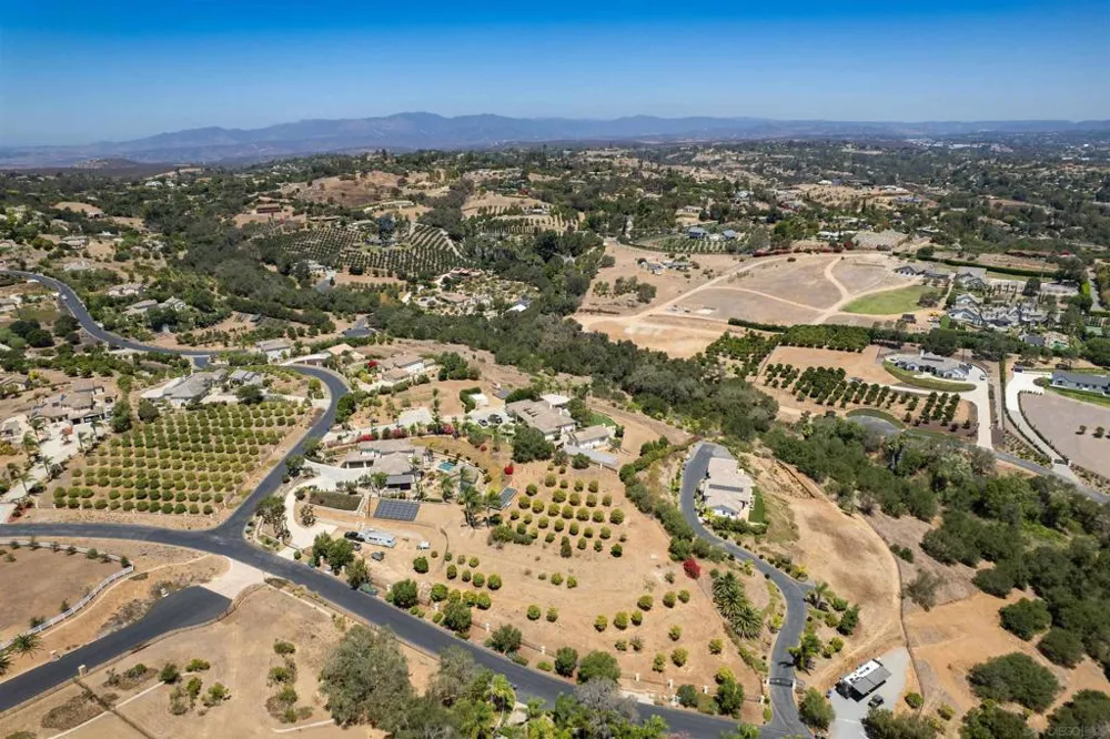 5148 Minneola Drive Fallbrook, CA 92028