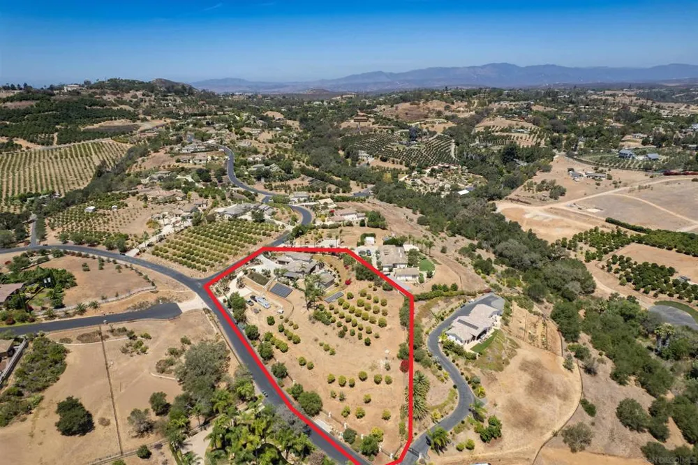 5148 Minneola Drive Fallbrook, CA 92028