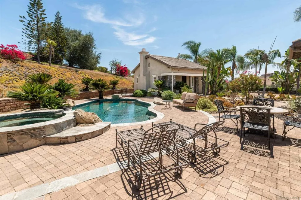 5148 Minneola Drive Fallbrook, CA 92028