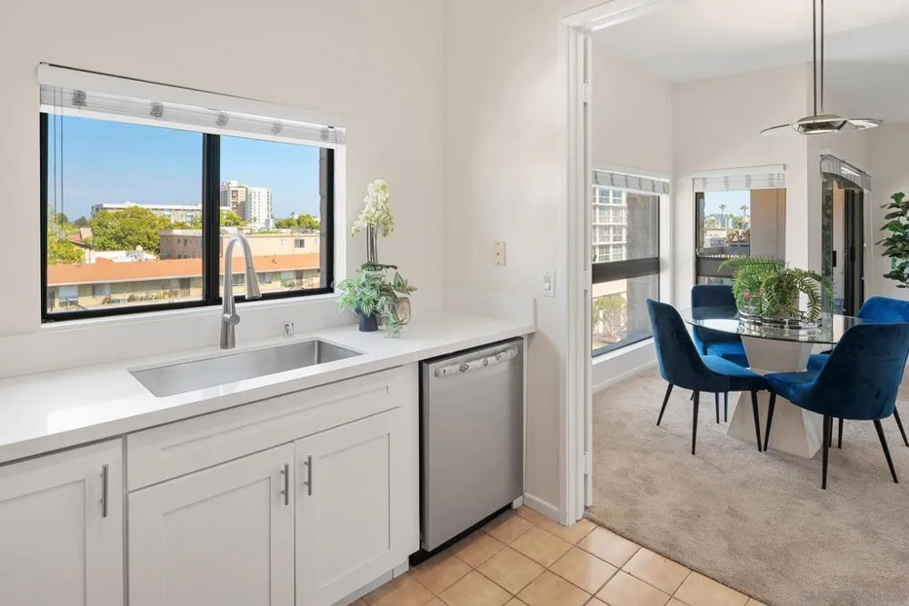 3570 1st Ave #19 San Diego, CA 92103