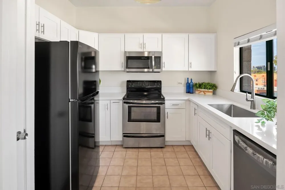 3570 1st Ave #19 San Diego, CA 92103