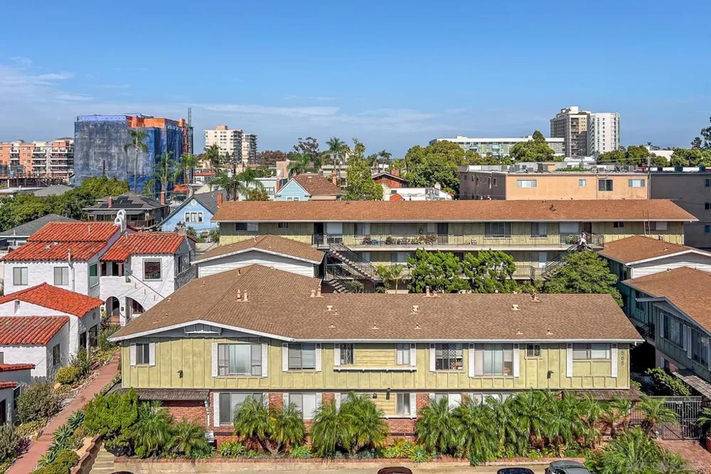 3570 1st Ave #19 San Diego, CA 92103