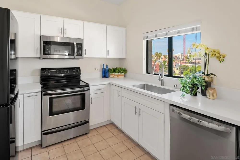 3570 1st Ave #19 San Diego, CA 92103