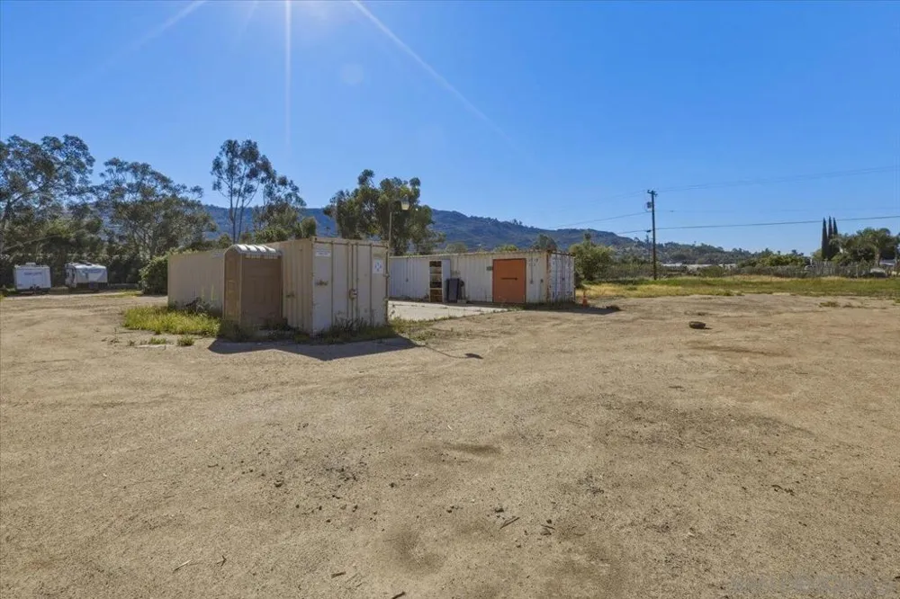 5461 Rainbow Creek Fallbrook, CA 92028