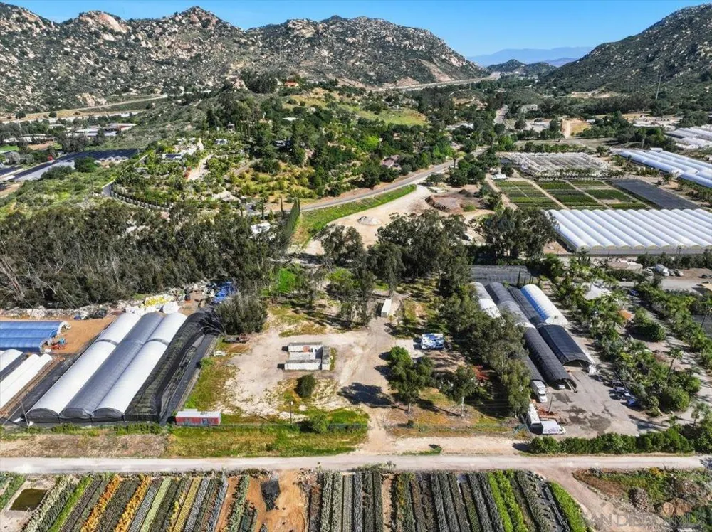 5461 Rainbow Creek Fallbrook, CA 92028