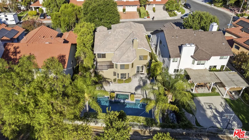 25345 Irving Lane Stevenson Ranch, CA 91381