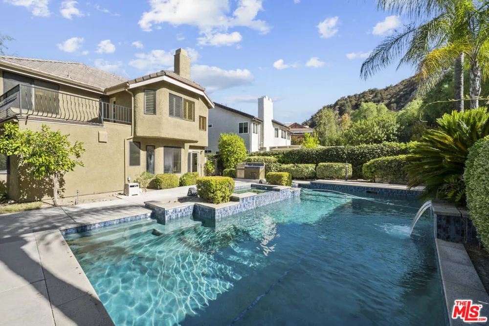 25345 Irving Lane Stevenson Ranch, CA 91381