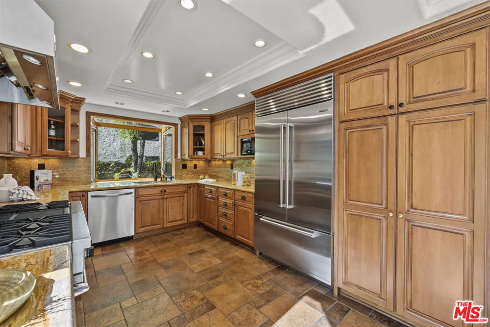 25345 Irving Lane Stevenson Ranch, CA 91381