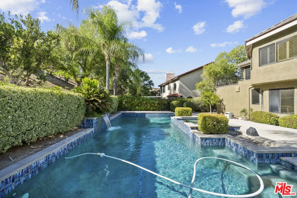 25345 Irving Lane Stevenson Ranch, CA 91381