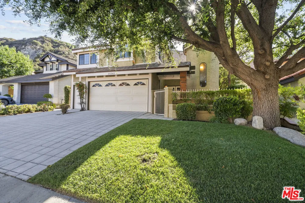 25345 Irving Lane Stevenson Ranch, CA 91381