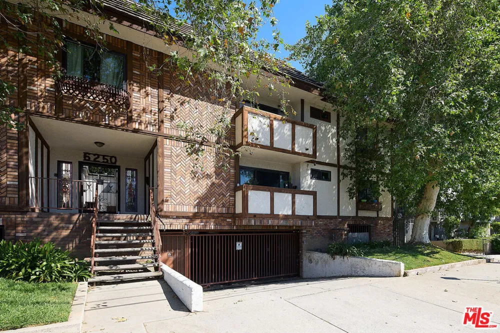 6250 Fulton Avenue #205 Van Nuys, CA 91401