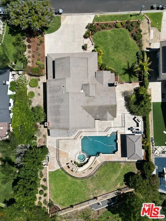 22285 Rolling Hills Lane Yorba Linda, CA 92887