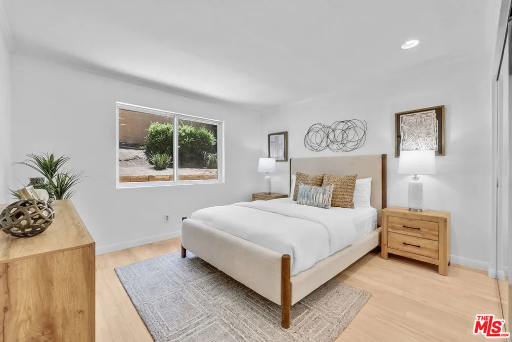 22285 Rolling Hills Lane Yorba Linda, CA 92887